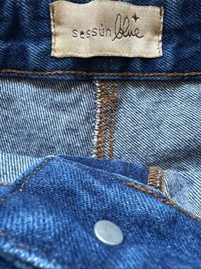 Sessùn Blue Classic”Seakey” Denim Wide Leg Crop Jeans in Medium Blue
